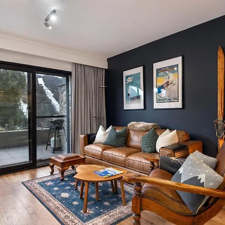 Lantern 1 Bedroom Deluxe With Hot Tub And Car Park Thredbo Exterior photo